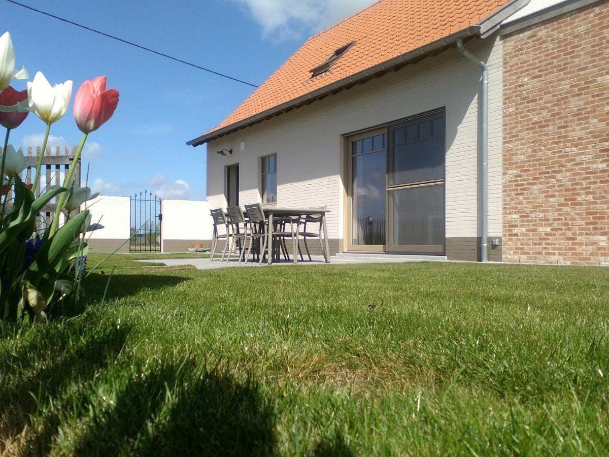 Toetindroaj Villa Kortemark Екстериор снимка